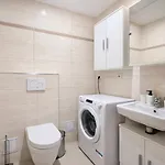 Dobrovskeho 30 * Praga