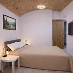 Apartament Dobrovskeho 30 *