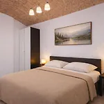 Apartament Dobrovskeho 30