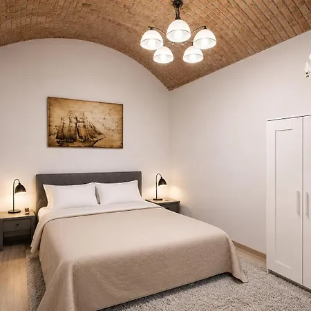 Apartmán Dobrovskeho 30 *