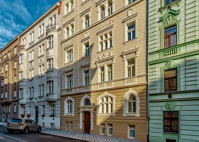 Dobrovskeho 30 * Prag