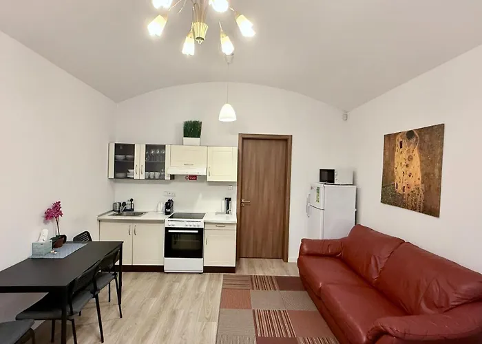 Dobrovskeho 30 *