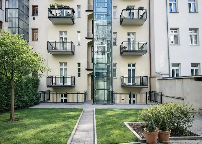 Dobrovskeho 30 * Prag